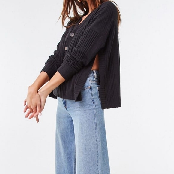 Forever 21 Sweaters - NWT Forever 21 cardigan